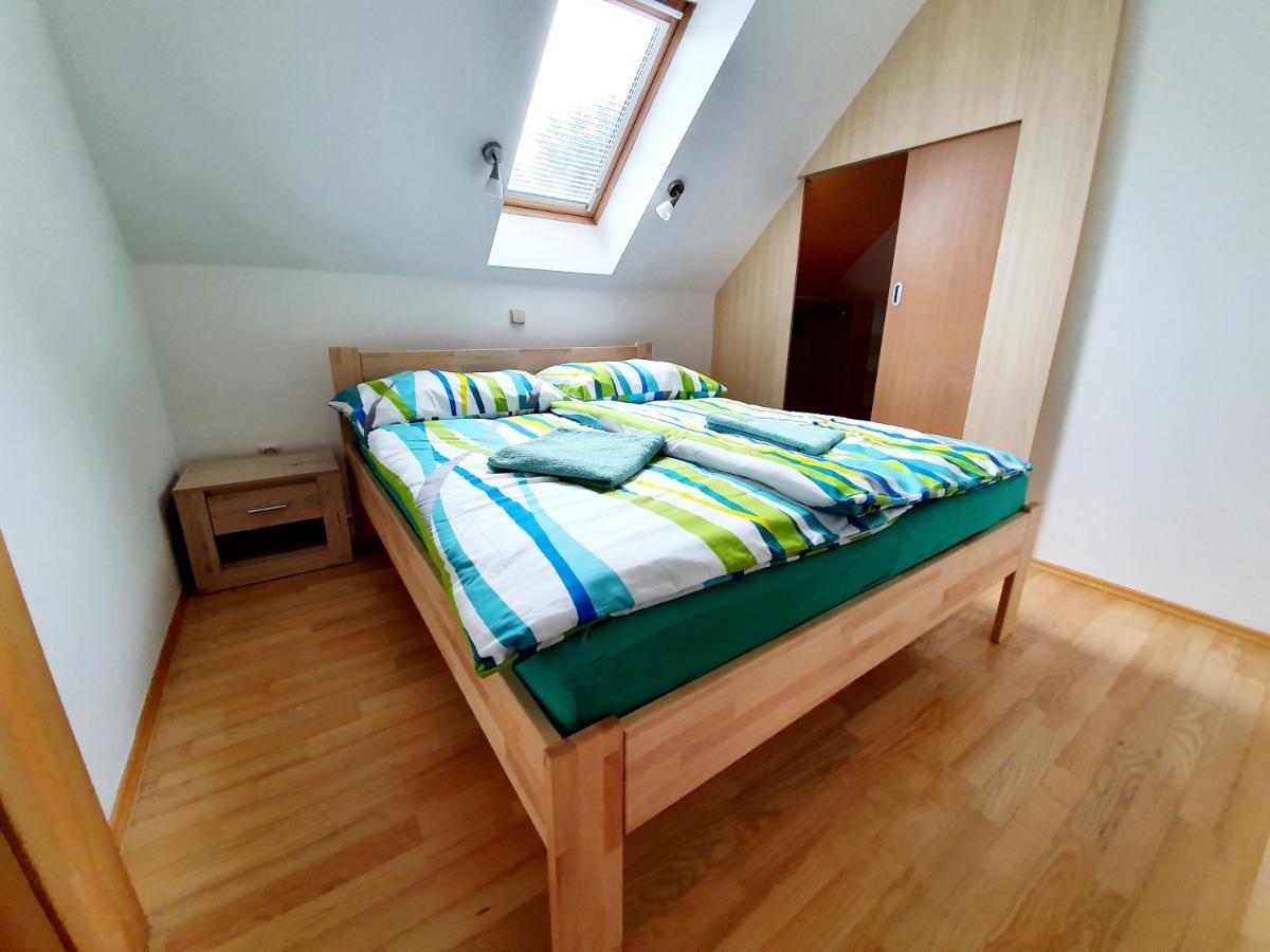 Apartmany Srni U Hlinska Hlinsko Exterior photo